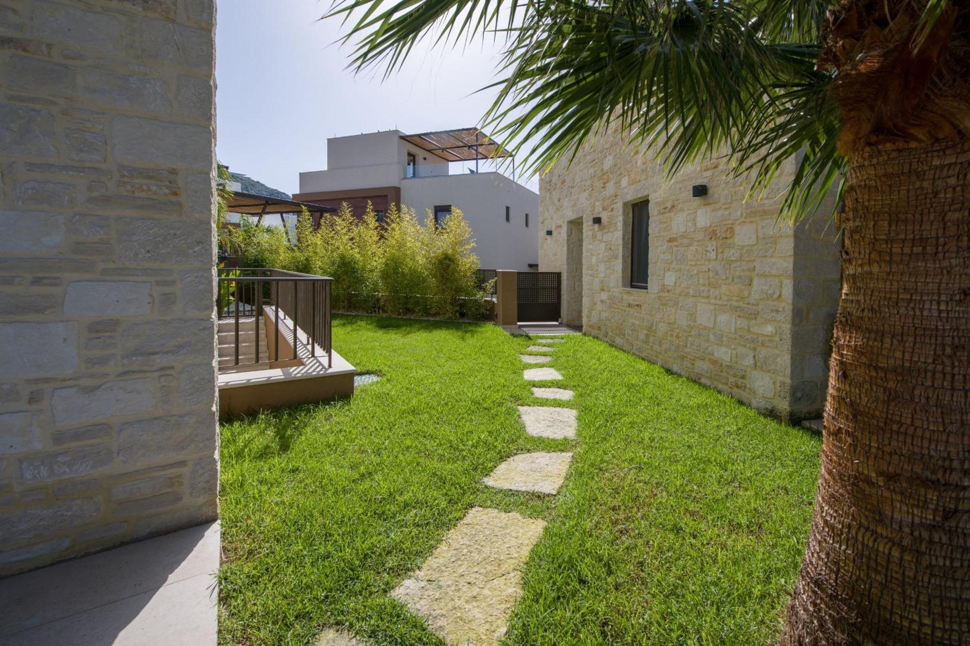Almi-Cove Hilltop Villas Almyrida  Exterior photo