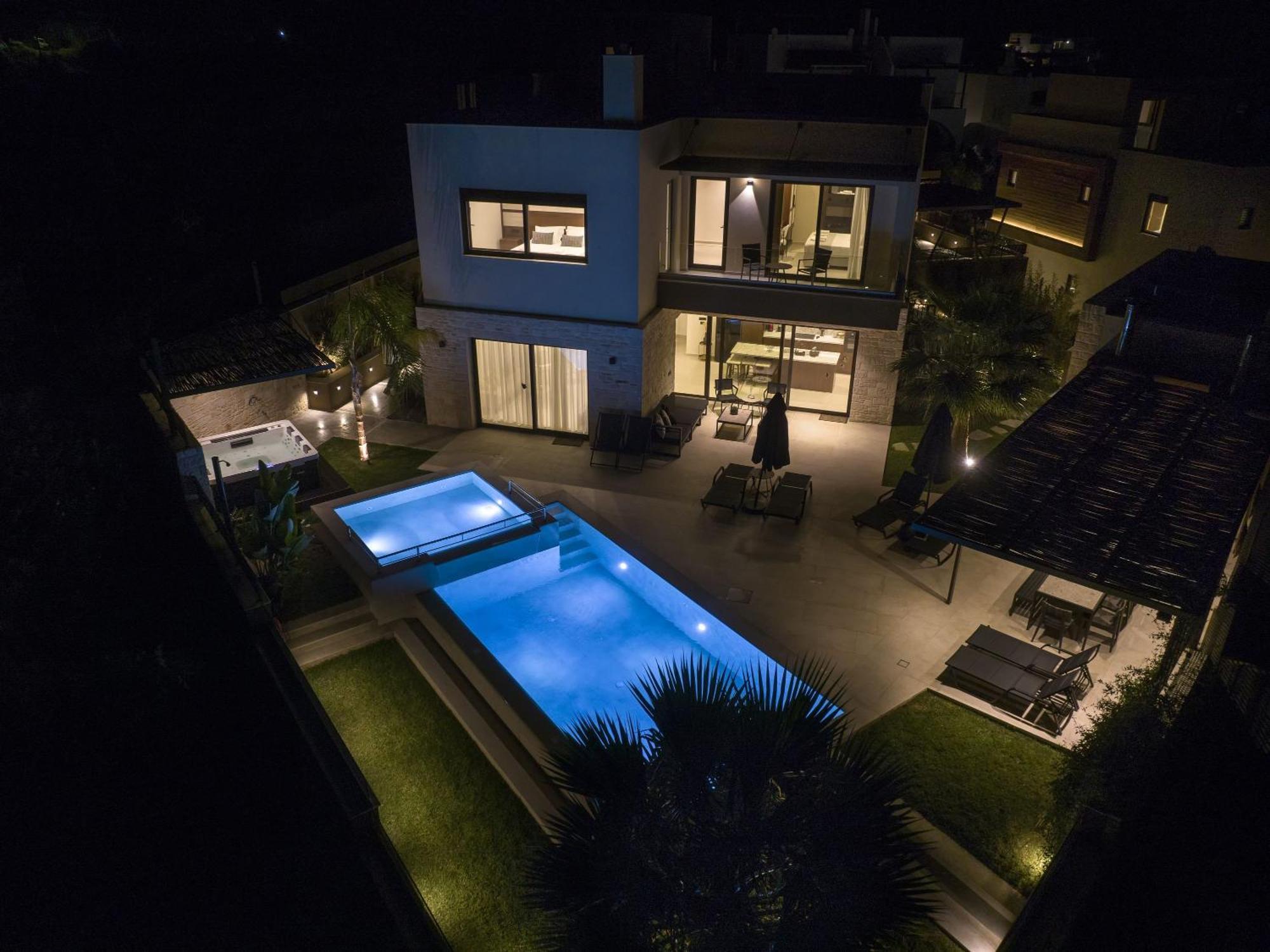 Almi-Cove Hilltop Villas Almyrida  Exterior photo